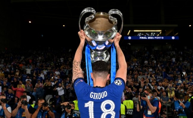 Olivier Giroud : pourquoi est-il un grand attaquant ?