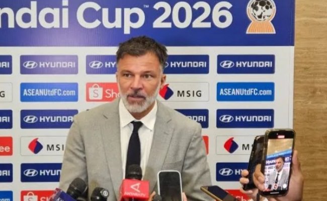 Beda Grup dengan Timnas di Piala AFF, Pelatih Tailan Senang