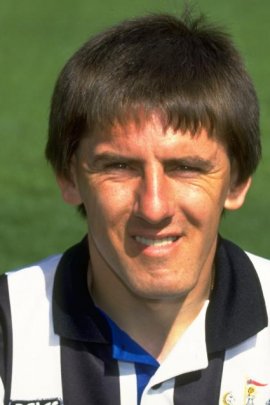 Peter Beardsley 1994-1995