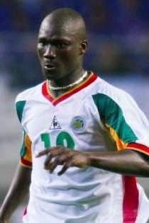 Papa Bouba Diop 2002