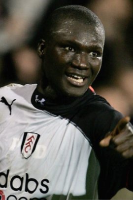 Papa Bouba Diop 2004-2005