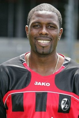 Mohamadou Idrissou 2008-2009