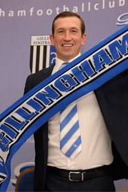 Justin Edinburgh 2015-2016