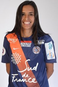 Andressa Alves 2015-2016