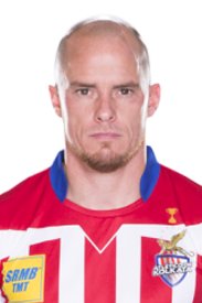 Iain Hume 2015-2016