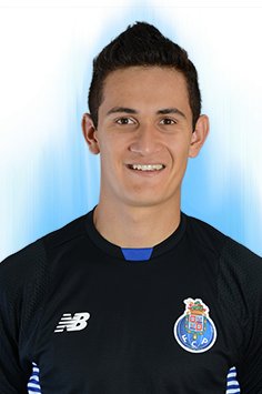 Raúl Gudiño 2016-2017