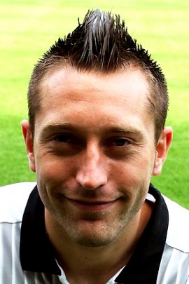 Stephen Dobbie 2016-2017