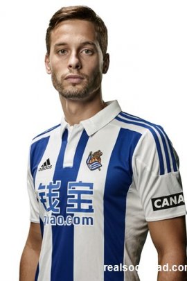 Sergio Canales 2016-2017