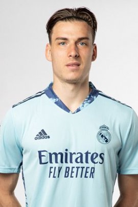 Andriy Lunin 2020-2021