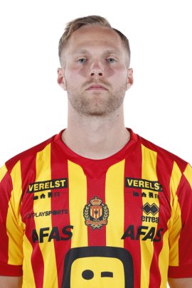 Gustav Engvall 2021-2022