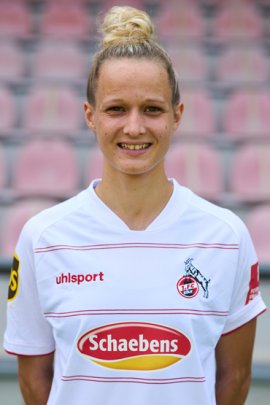 Jana Beuschlein 2021-2022