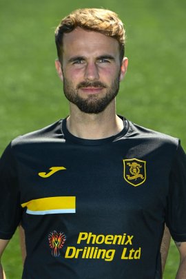 Andrew Shinnie 2021-2022