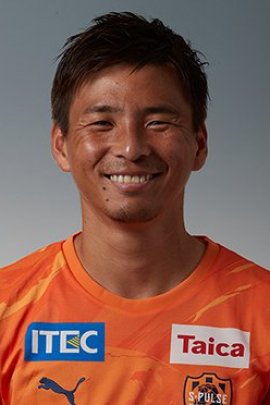 Takashi Inui 2022