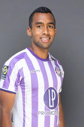 Cristian Cásseres Jr. 2023-2024