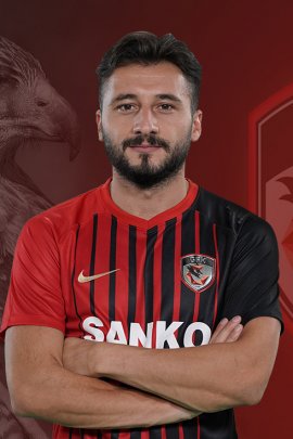 Cenk Sahin