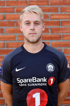 Mikkel Storeskar