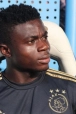 photo Moses Simon