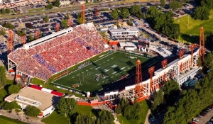 photo McMahon Stadium